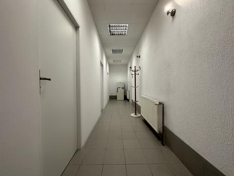 Korytarz na piętrze – hostel pracowniczy Częstochowa (2/2)